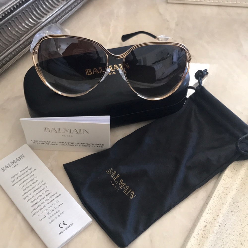 Balmain Gold sunglasses